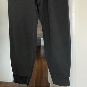 Vuori Performance Jogger